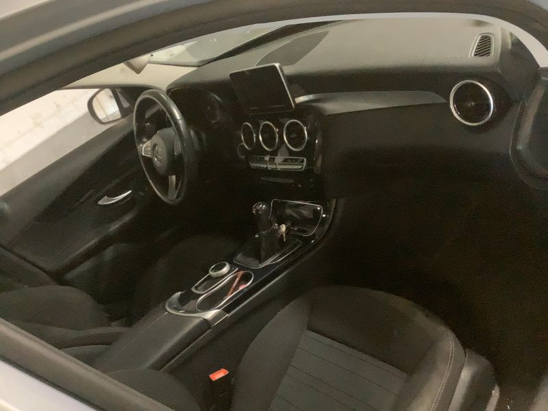 Mercedes-Benz C-Klasse C 180 d T BlueTEC Avantgarde 2018 – снимка 17