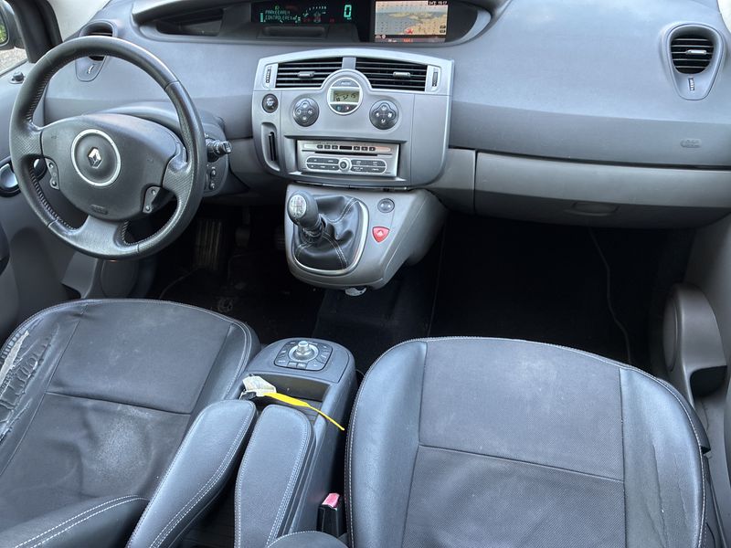 Renault Scenic 1.6 Exception 2009 2009 – снимка 11