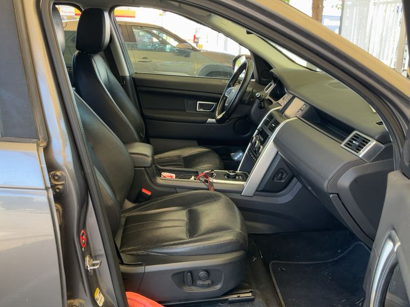 Land Rover Discovery Sport 2.2 Sd4 HSE 2015 – снимка 16