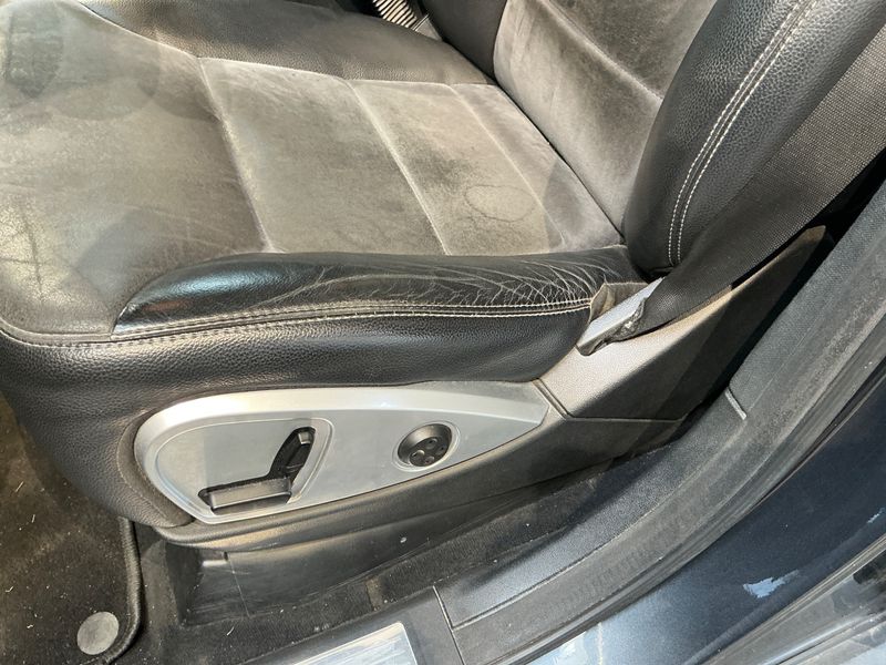 Mercedes-Benz M-Klasse ML 350 CDI 4Matic 2010 – снимка 31