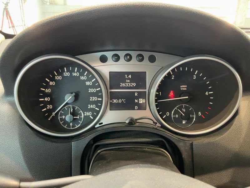 Mercedes-Benz M-Klasse ML 350 CDI 4Matic 2010 – снимка 18
