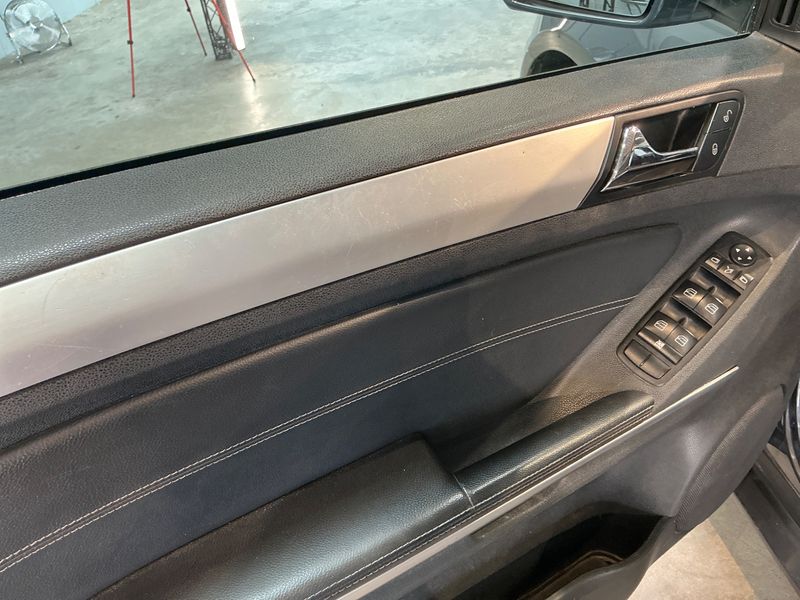 Mercedes-Benz M-Klasse ML 350 CDI 4Matic 2010 – снимка 28