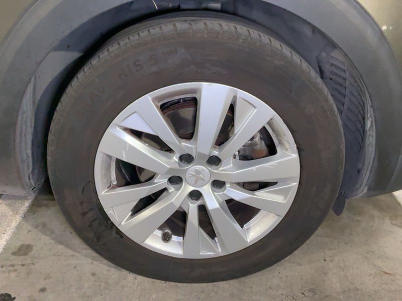 Peugeot 3008 1.5 Blue-HDi Business 2020 – снимка 11