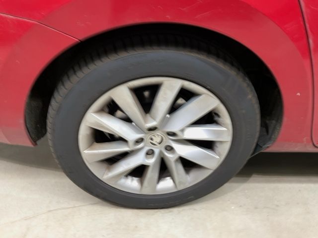 Skoda Superb 2.0 TDI Style 2018 – снимка 9