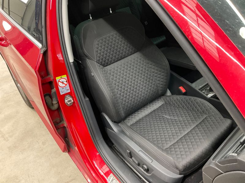 Skoda Superb 2.0 TDI Style 2018 – снимка 28