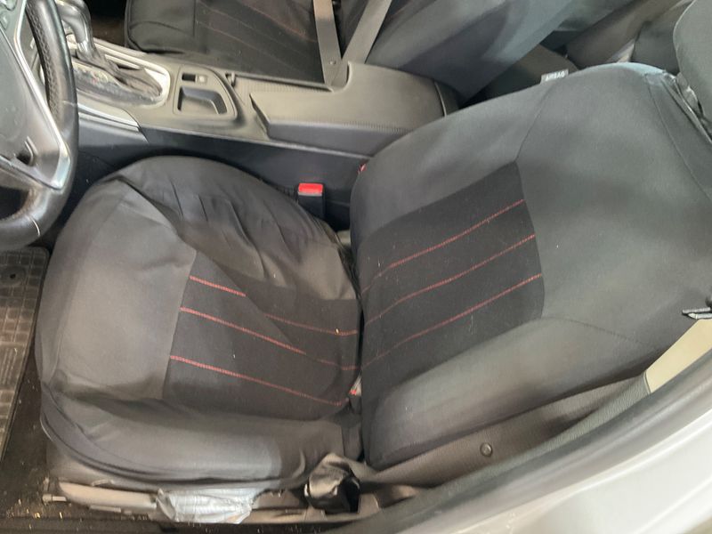 Opel Insignia Sports Tourer 1.6 CDTI DPF Edition 2017 – снимка 25