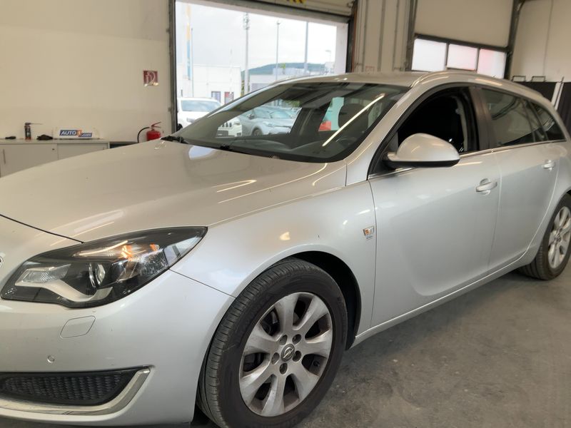 Opel Insignia Sports Tourer 1.6 CDTI DPF Edition 2017 – снимка 2