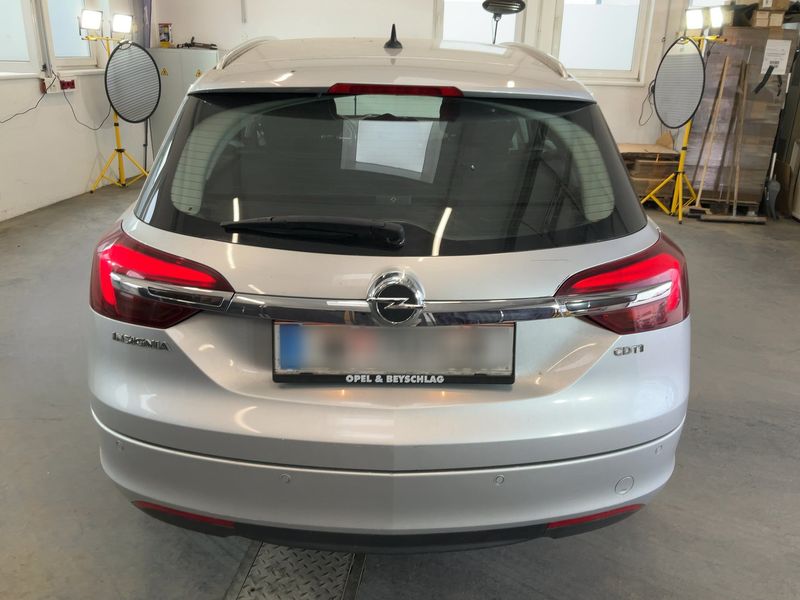 Opel Insignia Sports Tourer 1.6 CDTI DPF Edition 2017 – снимка 7