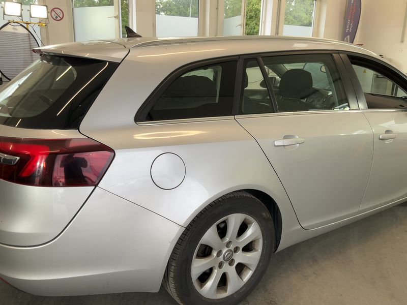 Opel Insignia Sports Tourer 1.6 CDTI DPF Edition 2017 – снимка 8