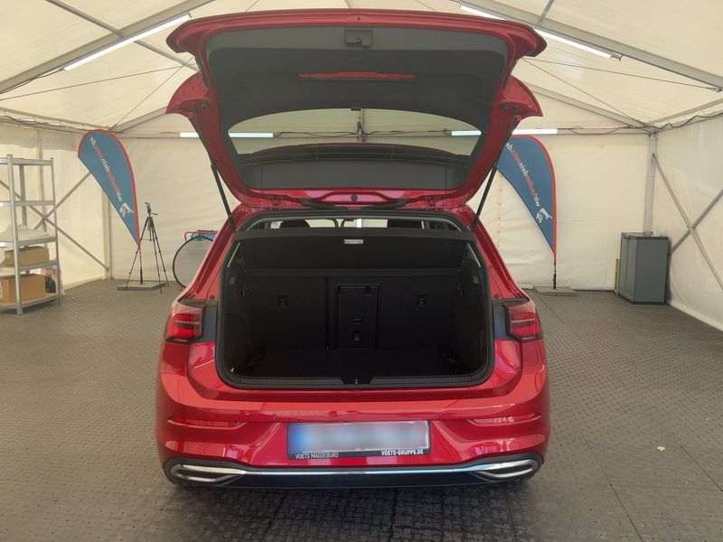 Volkswagen Golf VIII 2.0 TDI Move 2023 – снимка 15
