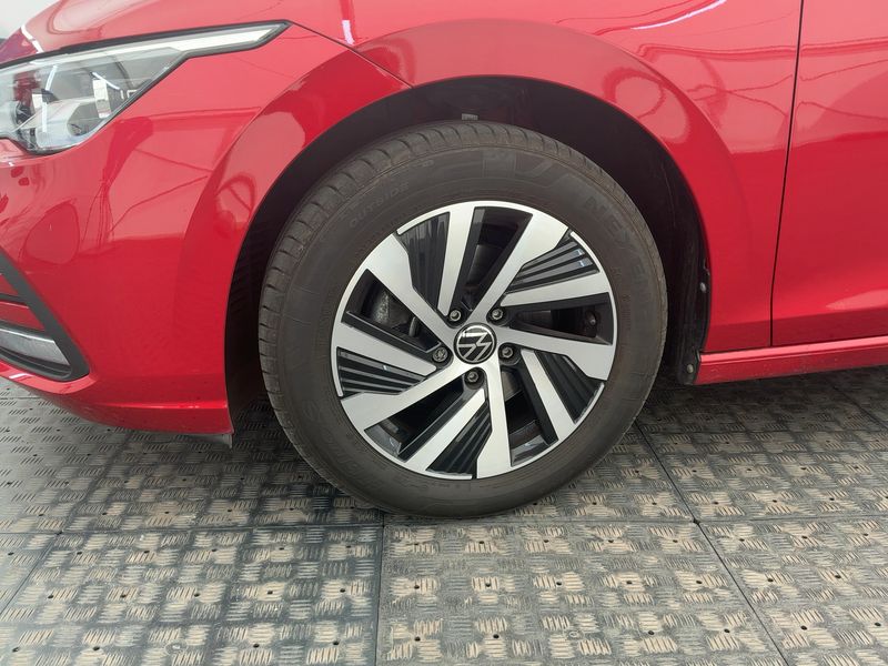 Volkswagen Golf VIII 2.0 TDI Move 2023 – снимка 3