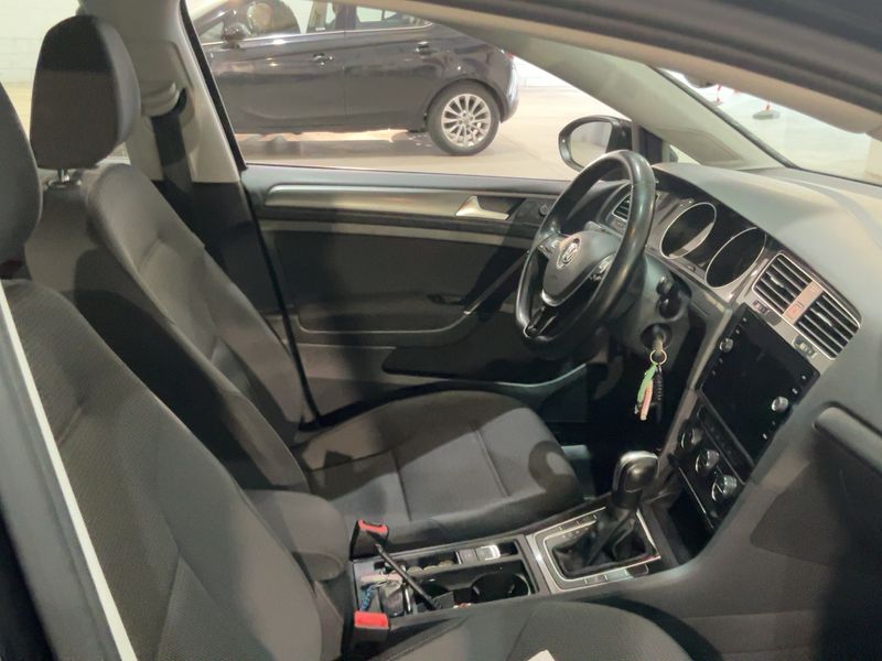 Volkswagen Golf VII 1.5 TGI Business BlueMotion Tech 2019 – снимка 16