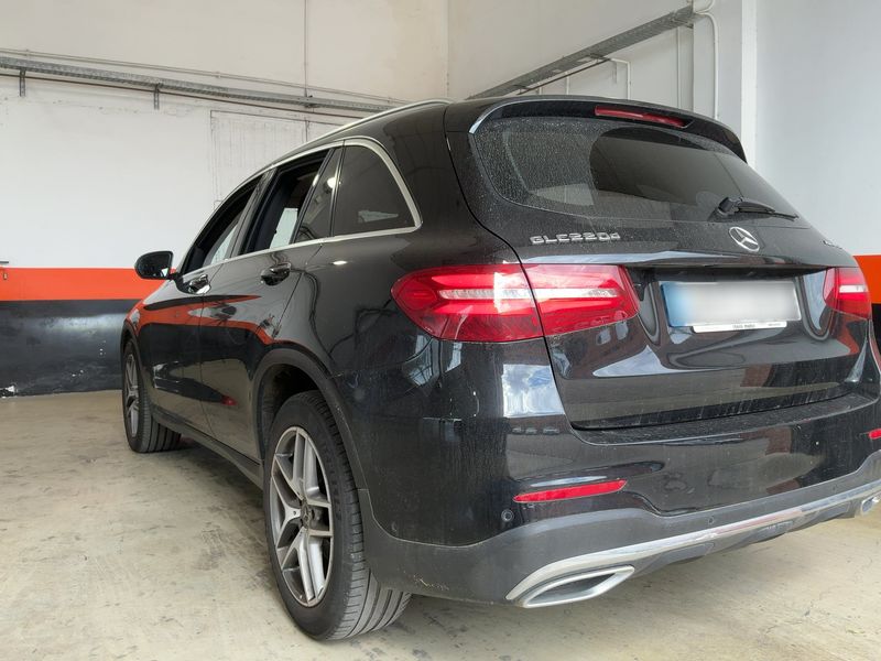 Mercedes-Benz GLC-Klasse GLC 220 4Matic AMG Line 2018 – снимка 6