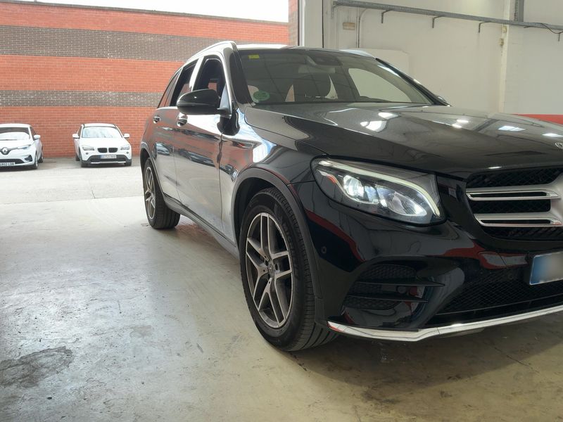 Mercedes-Benz GLC-Klasse GLC 220 4Matic AMG Line 2018 – снимка 12