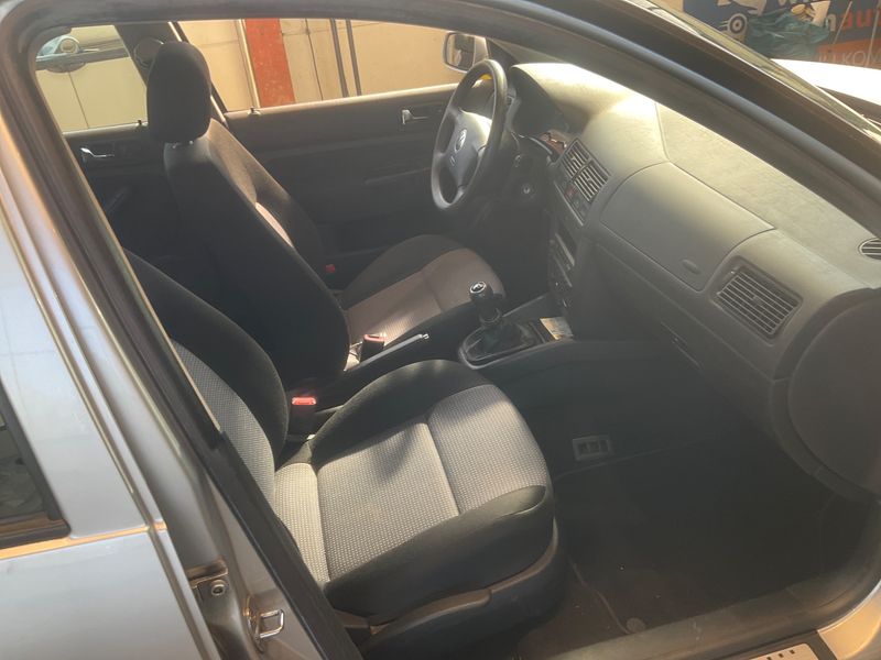 Volkswagen Golf IV 1.6 Special 2002 – снимка 3