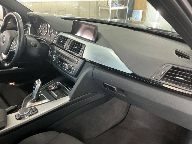 BMW 3er 318d 2014 – снимка 26