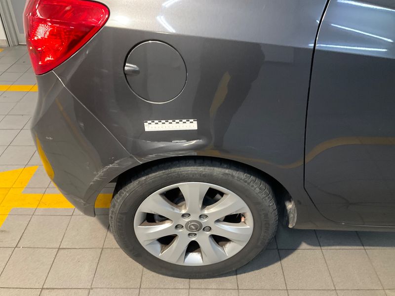 Opel Meriva 1.4 Turbo Elective 2012 – снимка 22