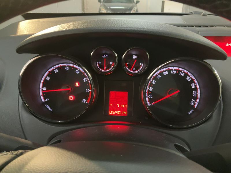 Opel Meriva 1.4 Turbo Elective 2012 – снимка 18