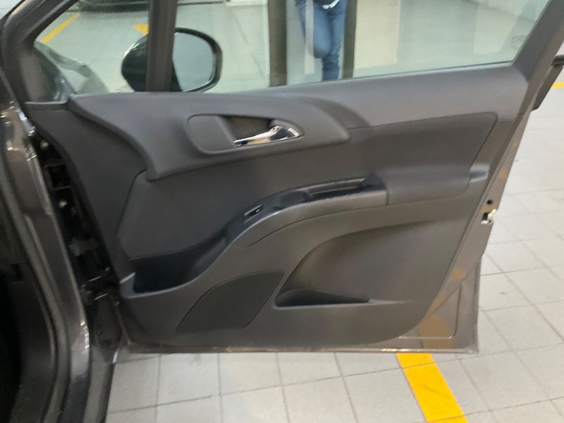 Opel Meriva 1.4 Turbo Elective 2012 – снимка 26