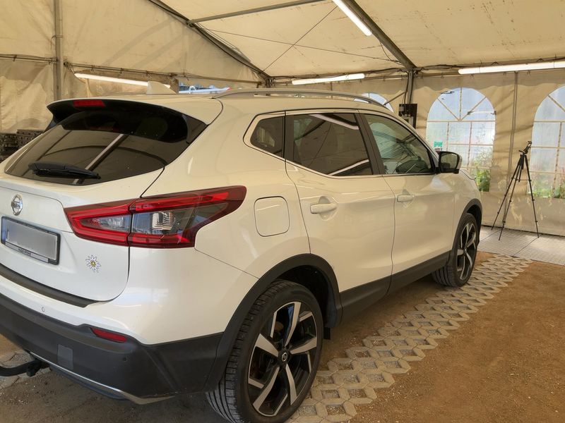 Nissan Qashqai 1.6 Tekna 2018 – снимка 8