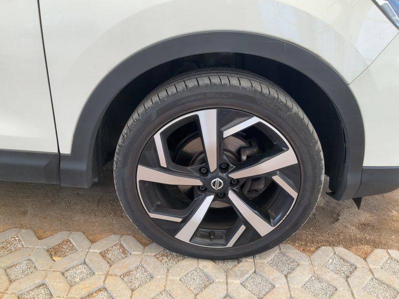Nissan Qashqai 1.6 Tekna 2018 – снимка 11