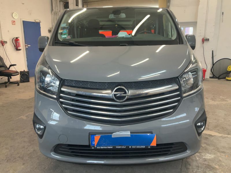Opel Vivaro 1.6 CDTI Biturbo Combi L1H1 2,7t 2015 – снимка 14