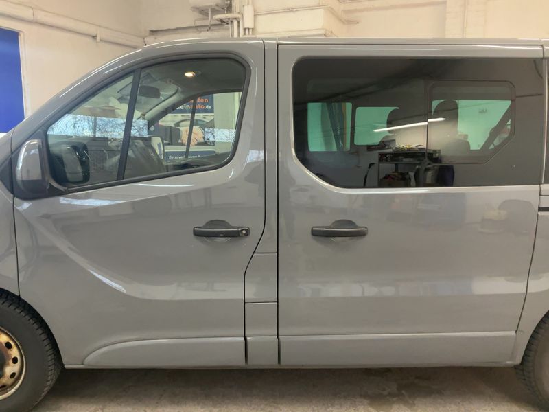 Opel Vivaro 1.6 CDTI Biturbo Combi L1H1 2,7t 2015 – снимка 4