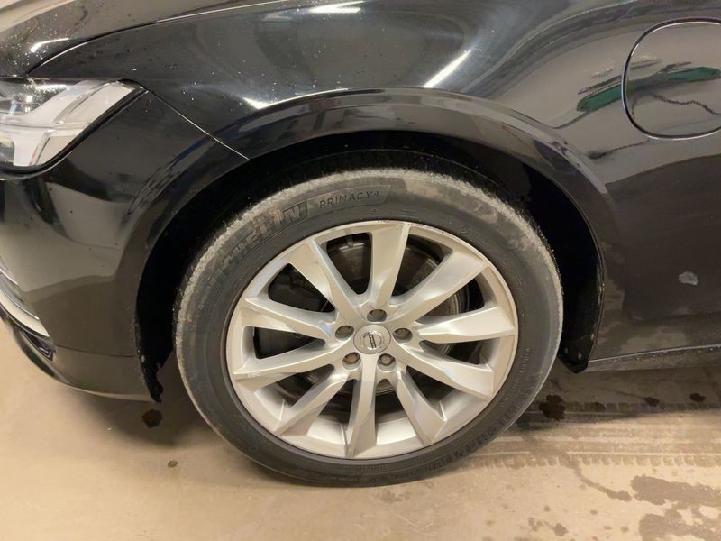 Volvo V90 2.0 T8 Plug-in Hybrid Momentum AWD 2020 – снимка 3