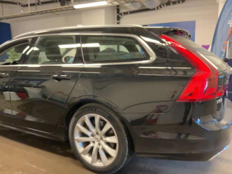 Volvo V90 2.0 T8 Plug-in Hybrid Momentum AWD 2020 – снимка 6