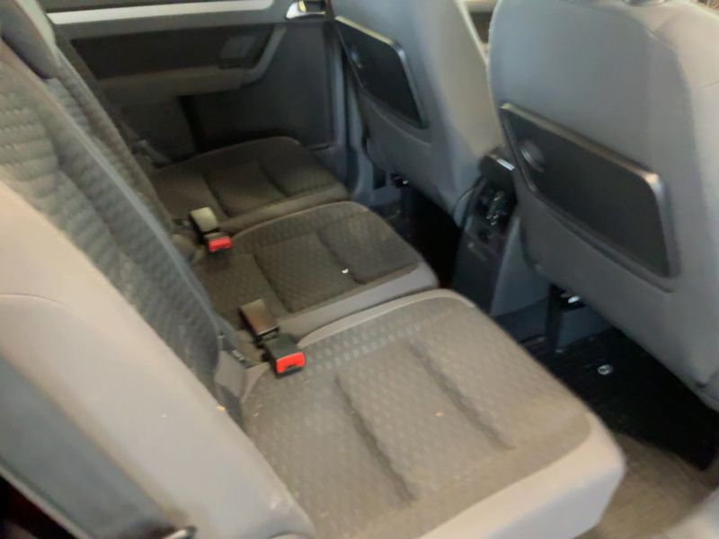 Volkswagen Touran 1.4 TSI Trendline 2010 – снимка 20