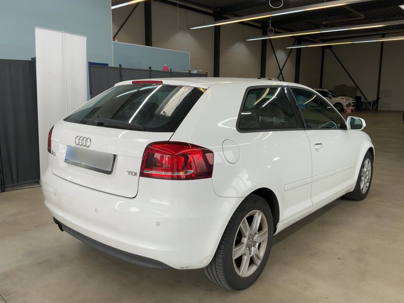 Audi A3 2.0 TDI Attraction 2012 – снимка 8