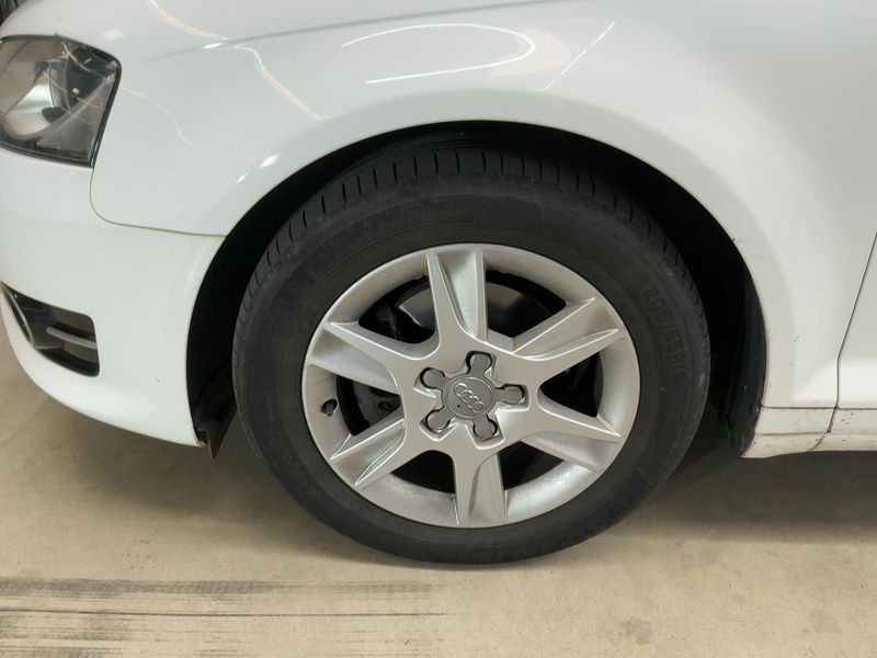 Audi A3 2.0 TDI Attraction 2012 – снимка 3