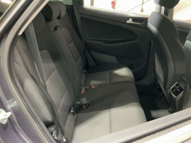 Hyundai Tucson 1.6 CRDi Creative 4WD 2020 – снимка 19