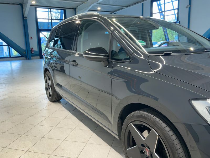 Volkswagen Touran 2.0 TDI IQ.DRIVE 2019 – снимка 12