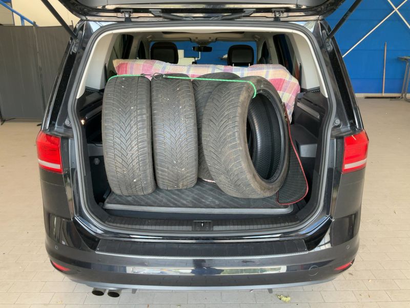 Volkswagen Touran 1.4 TSI Comfortline BlueMotion Tech 2017 – снимка 16