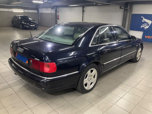 Audi A8 2.5 V6 TDI quattro 2000 – снимка 2