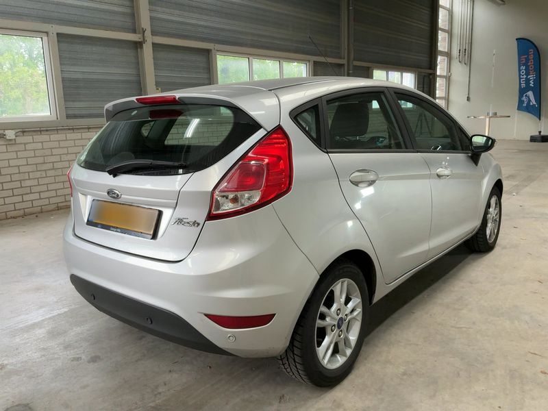Ford Fiesta 1.0 SYNC Edition 2015 – снимка 8