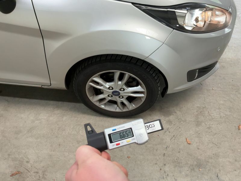 Ford Fiesta 1.0 SYNC Edition 2015 – снимка 11