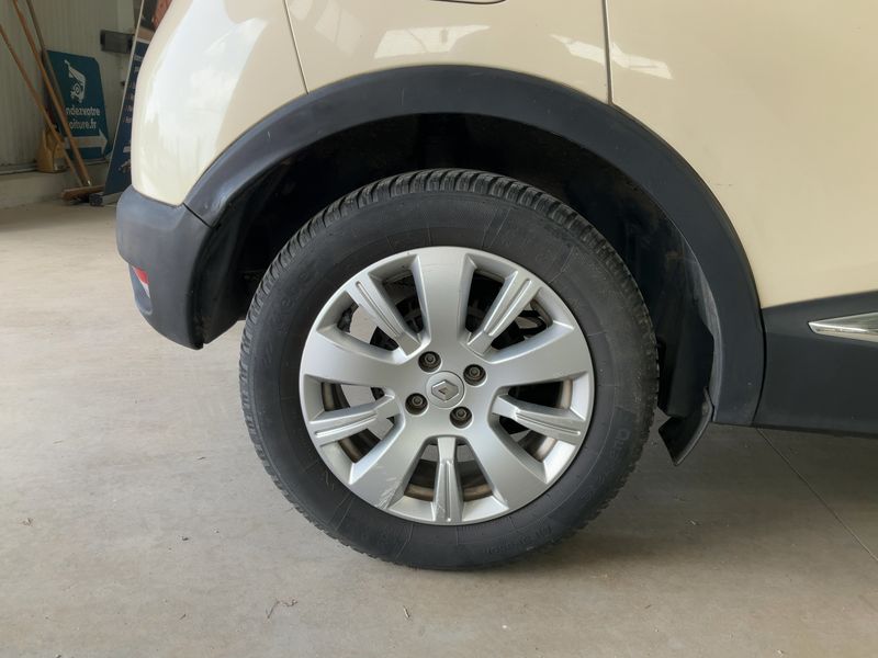 Renault Captur 1.5 dCi Energy Zen 2013 – снимка 9