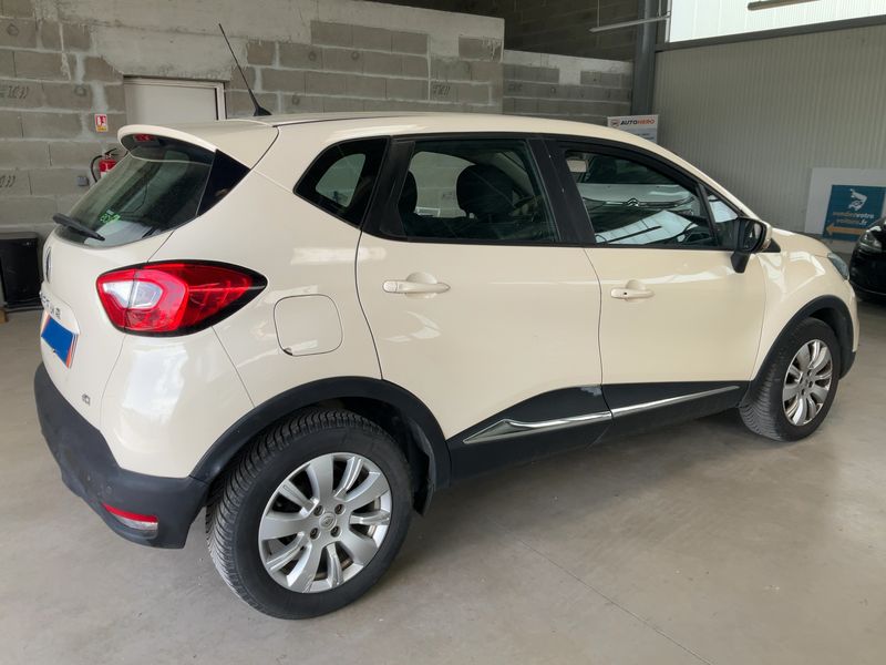 Renault Captur 1.5 dCi Energy Zen 2013 – снимка 8