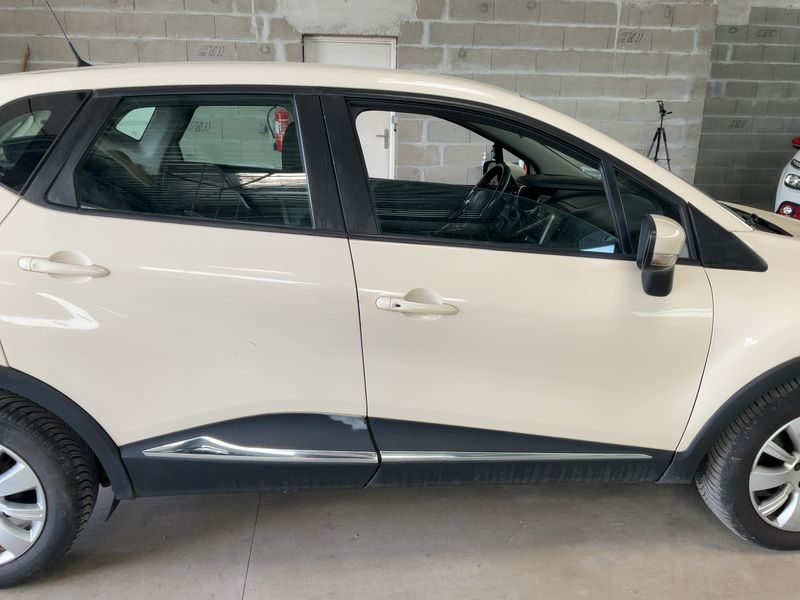 Renault Captur 1.5 dCi Energy Zen 2013 – снимка 10