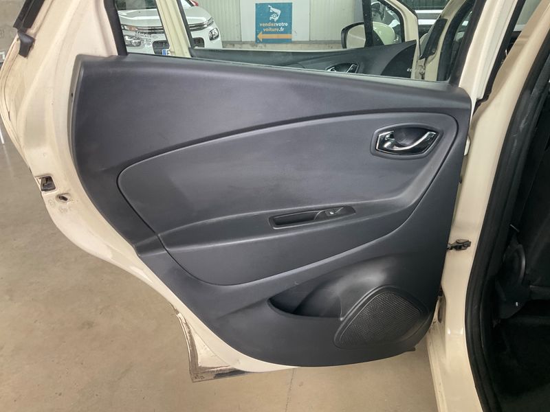 Renault Captur 1.5 dCi Energy Zen 2013 – снимка 34