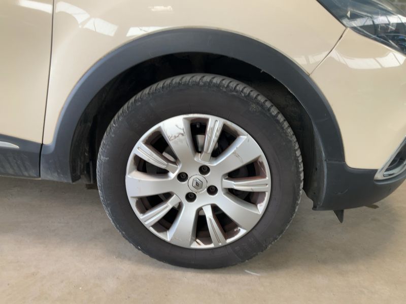 Renault Captur 1.5 dCi Energy Zen 2013 – снимка 11