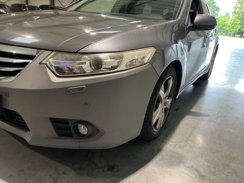 Honda Accord 2.2 DTEC Comfort 2012 – снимка 2