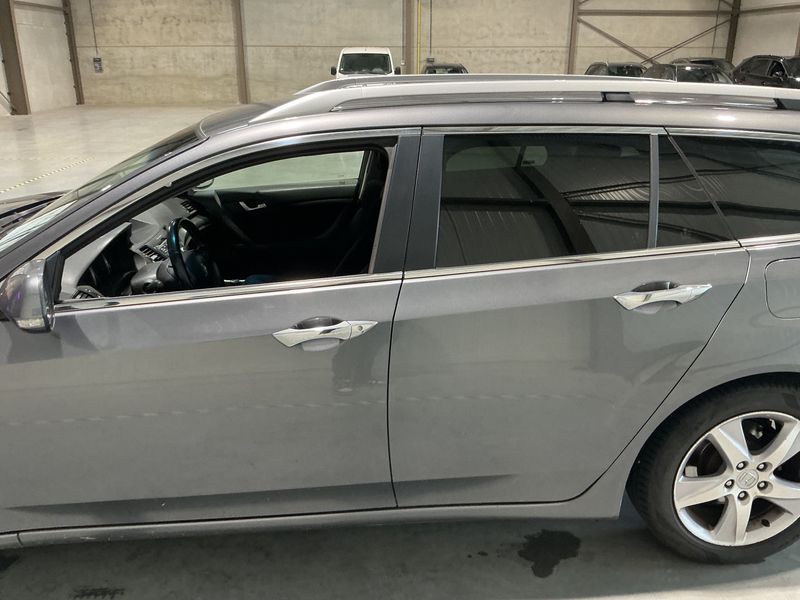Honda Accord 2.2 DTEC Comfort 2012 – снимка 4