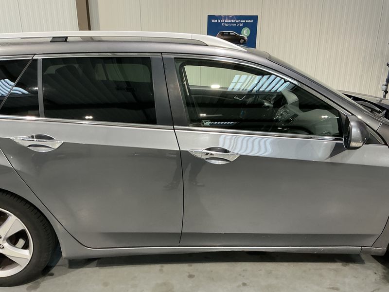 Honda Accord 2.2 DTEC Comfort 2012 – снимка 10