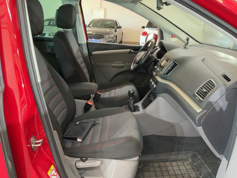 Seat Alhambra 2.0 TDI Style Allrad 2014 – снимка 17