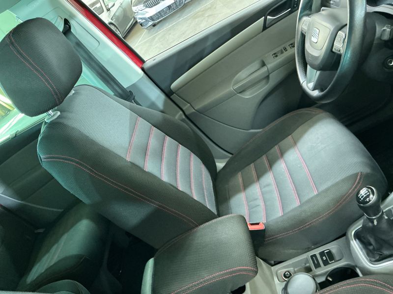 Seat Alhambra 2.0 TDI Style Allrad 2014 – снимка 45