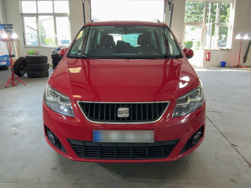 Seat Alhambra 2.0 TDI Style Allrad 2014 – снимка 14