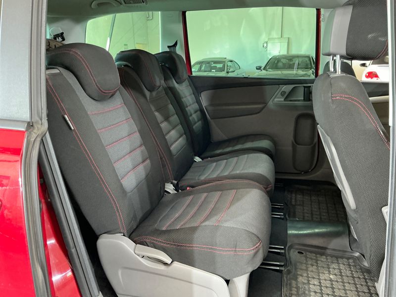 Seat Alhambra 2.0 TDI Style Allrad 2014 – снимка 48